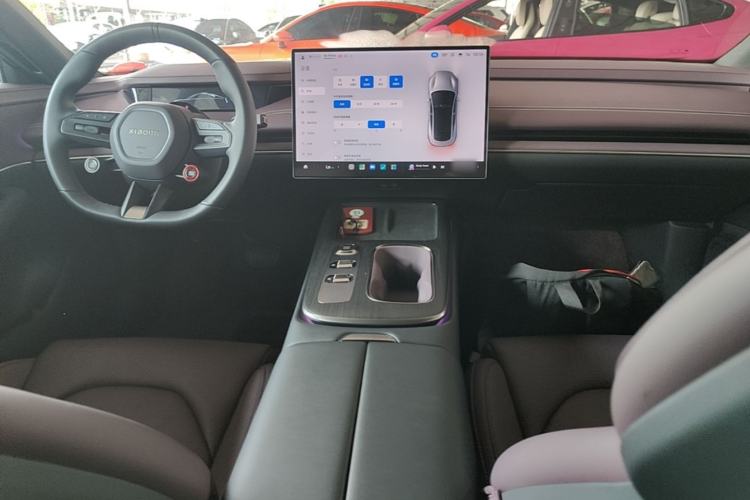 Used Xiaomi Auto SU7 2024 Rear-Drive Ultra-Long Range Advanced Pro-Level Intelligent Driving Version Center Console
