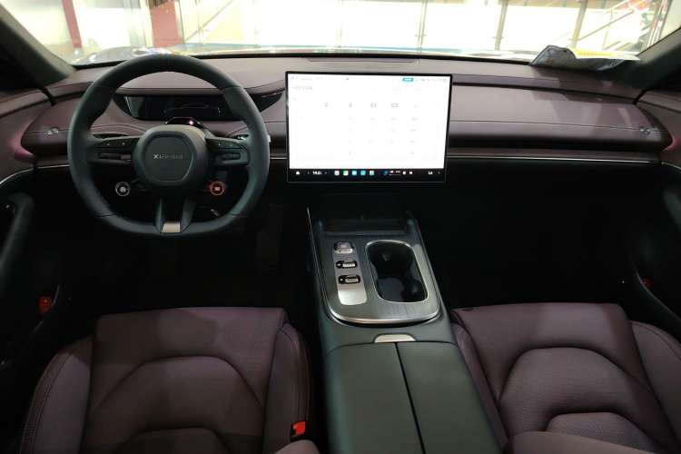 Used Xiaomi Auto SU7 2024 Rear-Drive Long-Range Intelligent Driving Version Center Console