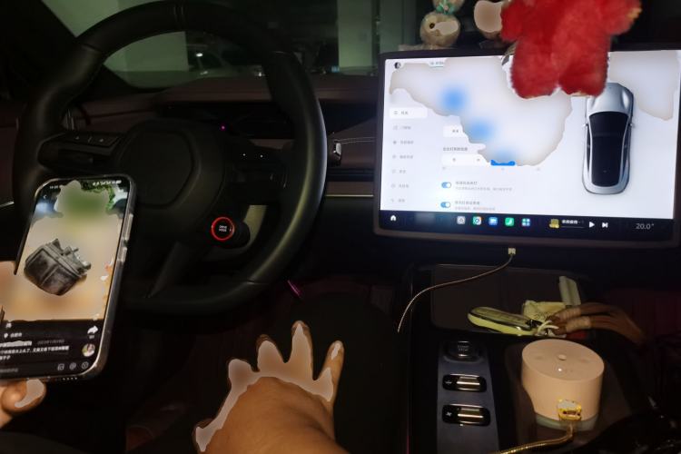 Used Xiaomi Auto SU7 2024 Rear-Drive Long-Range Intelligent Driving Version Center Console
