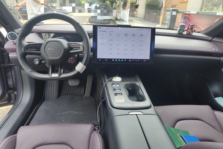 Used Xiaomi Auto SU7 2024 Rear-Drive Ultra-Long Range Advanced Pro-Level Intelligent Driving Version Center Console