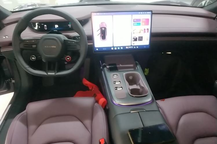 Used Xiaomi Auto SU7 2024 Rear-Drive Ultra-Long Range Advanced Pro-Level Intelligent Driving Version Center Console