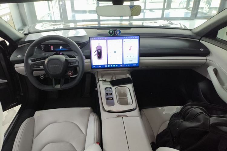 Used Xiaomi Auto SU7 2024 Rear-Drive Long-Range Intelligent Driving Version Center Console