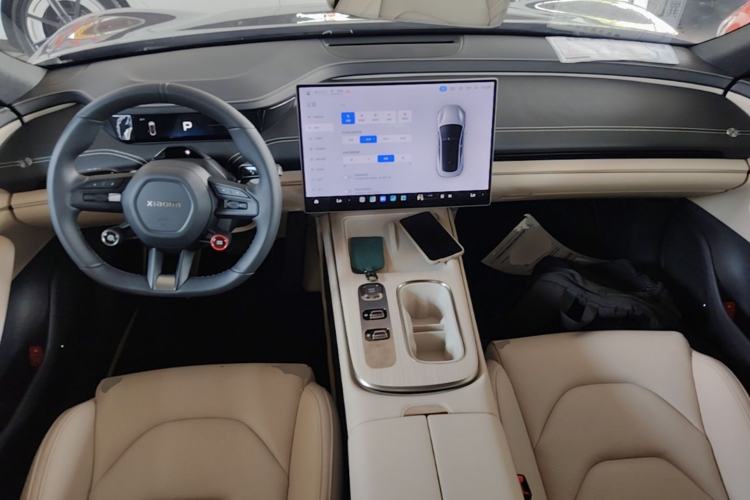 Used Xiaomi Auto SU7 2024 Rear-Drive Ultra-Long Range Advanced Pro-Level Intelligent Driving Version Center Console