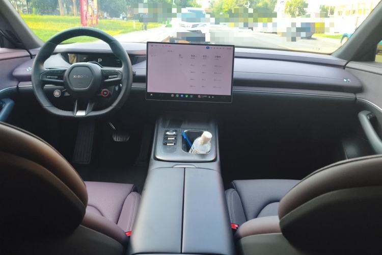 Used Xiaomi Auto SU7 2024 Rear-Drive Long-Range Intelligent Driving Version Center Console