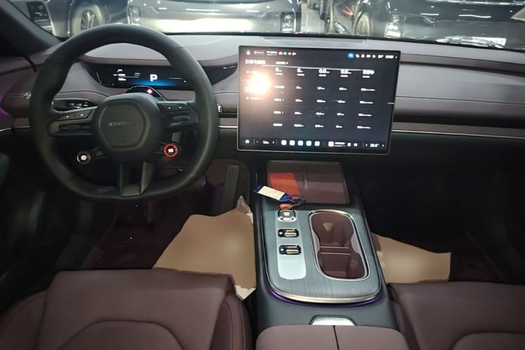 Used Xiaomi Auto SU7 2024 Rear-Drive Long-Range Intelligent Driving Version Center Console