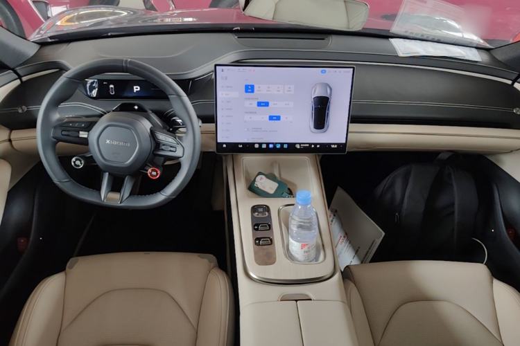 Used Xiaomi Auto SU7 2024 Rear-Drive Ultra-Long Range Advanced Pro-Level Intelligent Driving Version Center Console