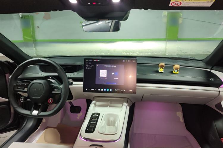 Used Xiaomi Auto SU7 2024 Rear-Drive Ultra-Long Range Advanced Pro-Level Intelligent Driving Version Center Console