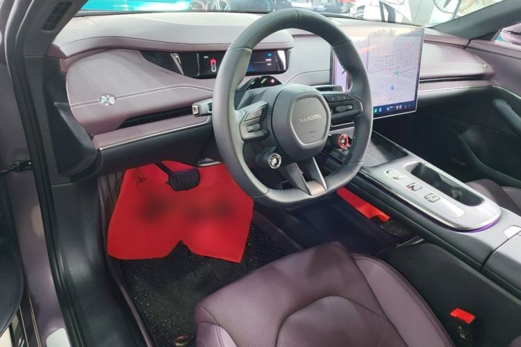 Used Xiaomi Auto SU7 2024 Rear-Drive Long-Range Intelligent Driving Version Center Console
