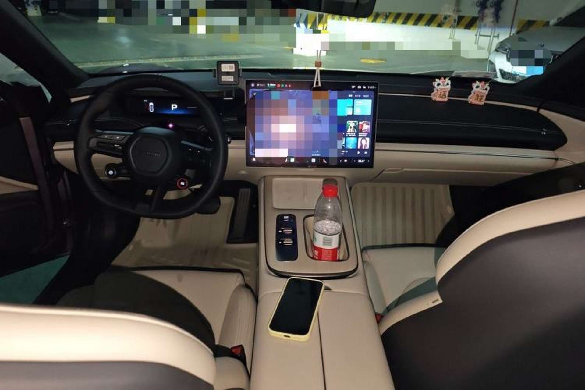 Used Xiaomi Auto SU7 2024 Rear-Drive Ultra-Long Range Advanced Pro-Level Intelligent Driving Version Center Console
