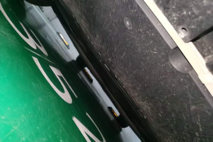 Used Xiaomi Auto SU7 2024 Rear-Drive Long-Range Intelligent Driving Version Chassis Front