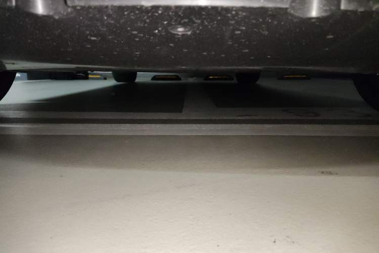 Used Xiaomi Auto SU7 2024 Rear-Drive Ultra-Long Range Advanced Pro-Level Intelligent Driving Version Chassis Front