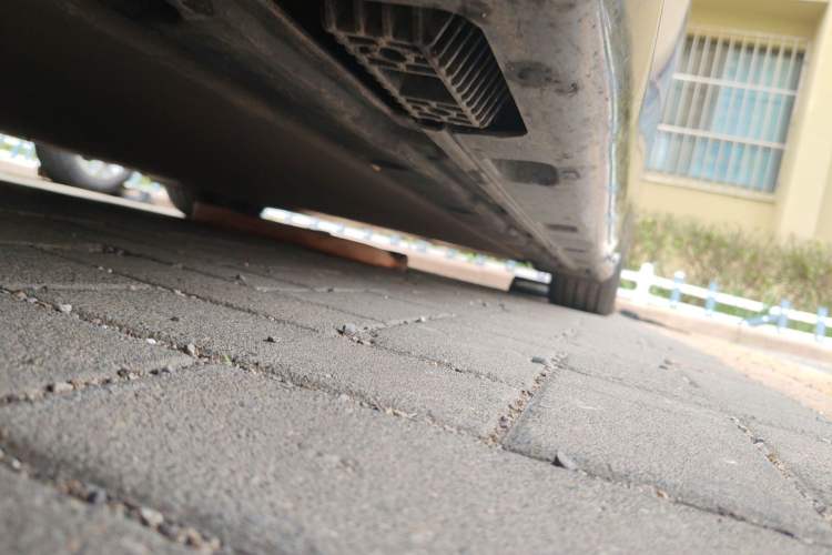Used Xiaomi Auto SU7 2024 Rear-Drive Ultra-Long Range Advanced Pro-Level Intelligent Driving Version Chassis Front Left