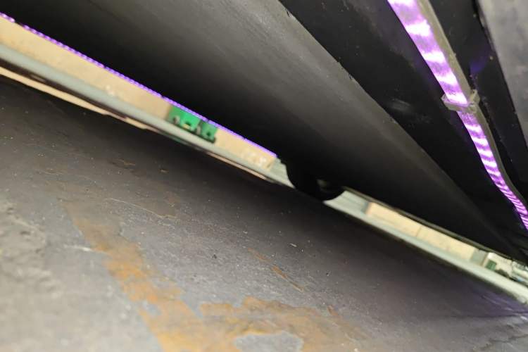 Used Xiaomi Auto SU7 2024 Four-Wheel Drive Ultra-Long Range Advanced Intelligent Driving Max Edition Chassis Front Left