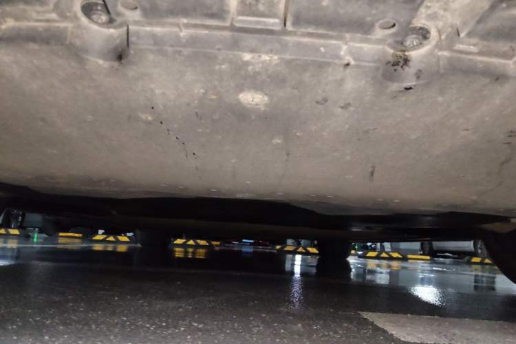 Used Xiaomi Auto SU7 2024 Rear-Drive Ultra-Long Range Advanced Pro-Level Intelligent Driving Version Chassis Front