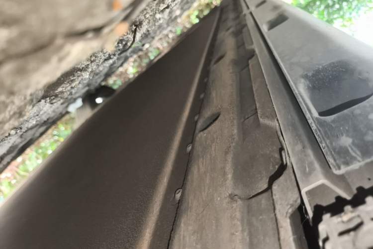 Used Xiaomi Auto SU7 2024 Four-Wheel Drive Ultra-Long Range Advanced Intelligent Driving Max Edition Chassis Front Right