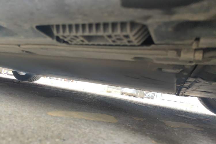 Used Xiaomi Auto SU7 2024 Rear-Drive Ultra-Long Range Advanced Pro-Level Intelligent Driving Version Chassis Front Right