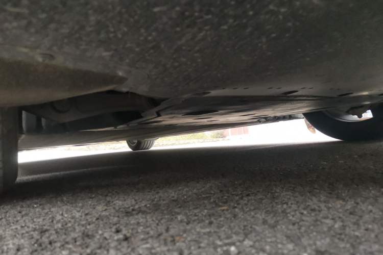 Used Xiaomi Auto SU7 2024 Rear-Drive Long-Range Intelligent Driving Version Chassis Front Right