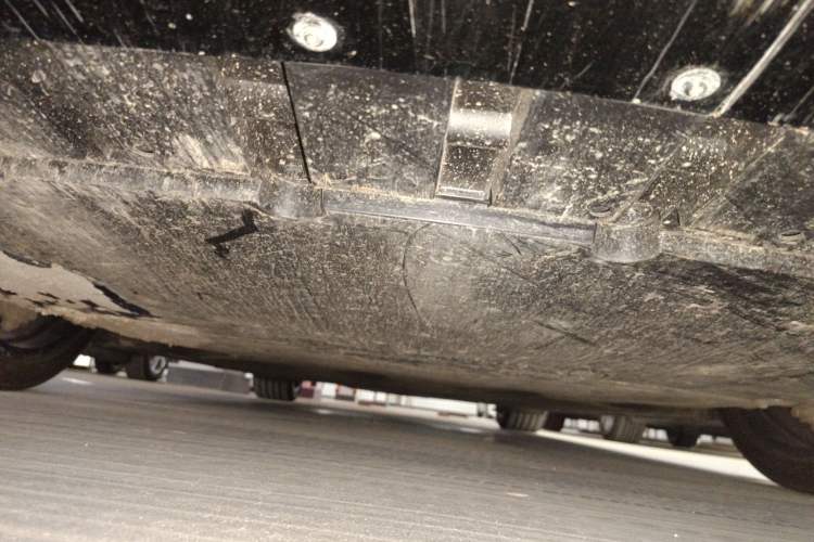 Used Xiaomi Auto SU7 2024 Four-Wheel Drive Ultra-Long Range Advanced Intelligent Driving Max Edition Chassis Front