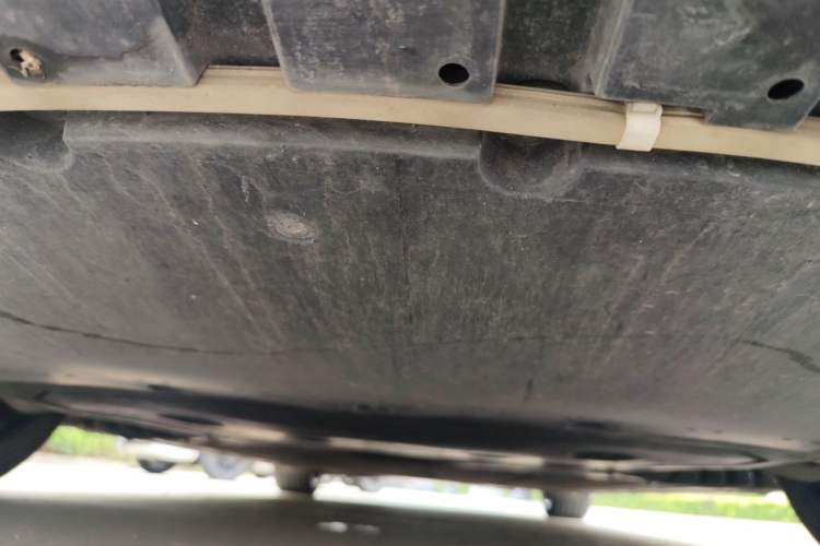 Used Xiaomi Auto SU7 2024 Rear-Drive Standard Founder Edition Chassis Front