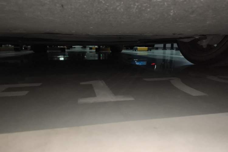 Used Xiaomi Auto SU7 2024 Rear-Drive Long-Range Intelligent Driving Version Chassis Front