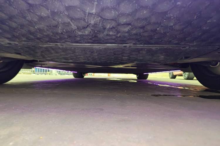 Used Xiaomi Auto SU7 2024 Four-Wheel Drive Ultra-Long Range Advanced Intelligent Driving Max Edition Chassis Rear