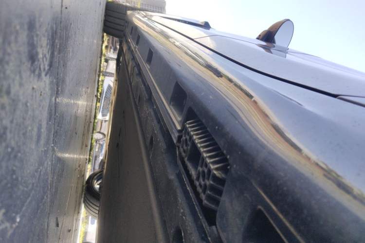 Used Xiaomi Auto SU7 2024 Four-Wheel Drive Ultra-Long Range Advanced Intelligent Driving Max Edition Chassis Rear Left