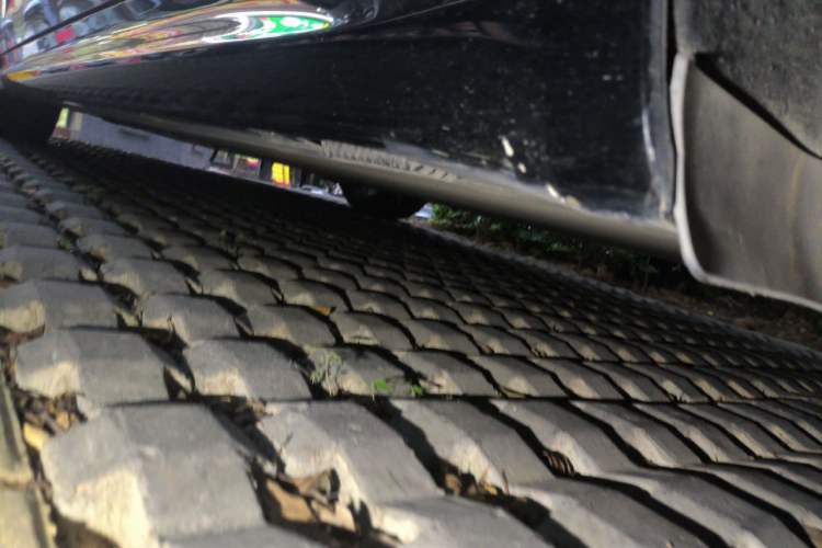 Used Xiaomi Auto SU7 2024 Four-Wheel Drive Ultra-Long Range Advanced Intelligent Driving Max Edition Chassis Rear Left