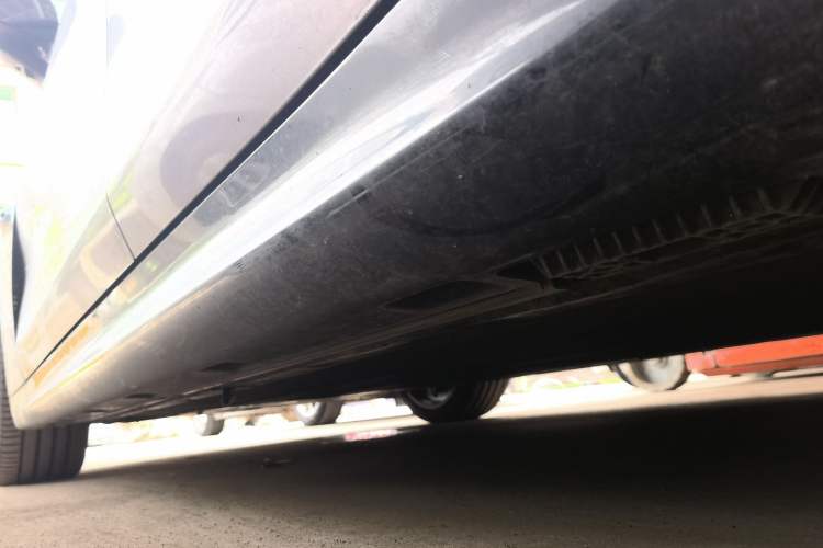 Used Xiaomi Auto SU7 2024 Rear-Drive Long-Range Intelligent Driving Version Chassis Rear Left