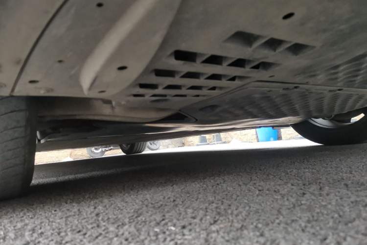 Used Xiaomi Auto SU7 2024 Rear-Drive Long-Range Intelligent Driving Version Chassis Rear Left