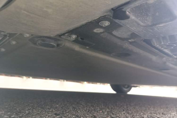 Used Xiaomi Auto SU7 2024 Rear-Drive Long-Range Intelligent Driving Version Chassis Rear Right