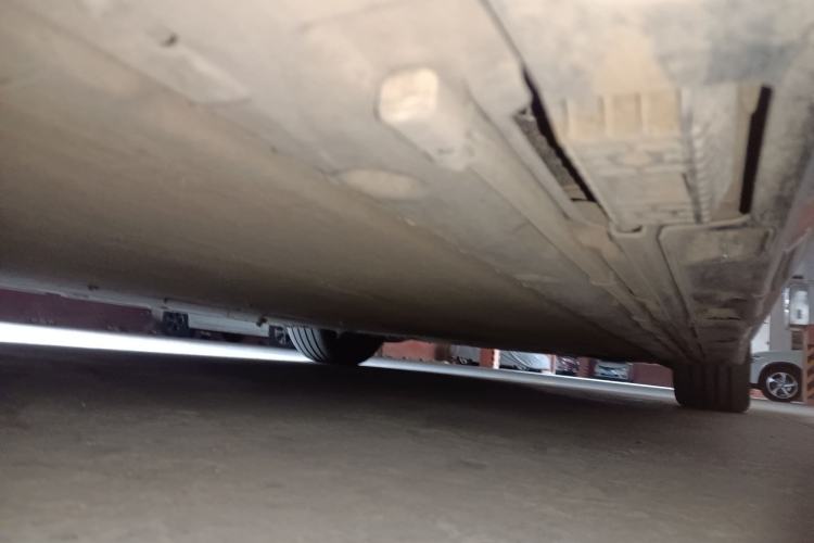 Used Xiaomi Auto SU7 2024 Rear-Drive Ultra-Long Range Advanced Pro-Level Intelligent Driving Version Chassis Rear Right