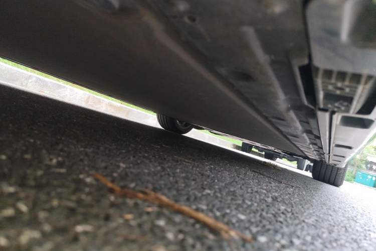Used Xiaomi Auto SU7 2024 Rear-Drive Long-Range Intelligent Driving Version Chassis Rear Right