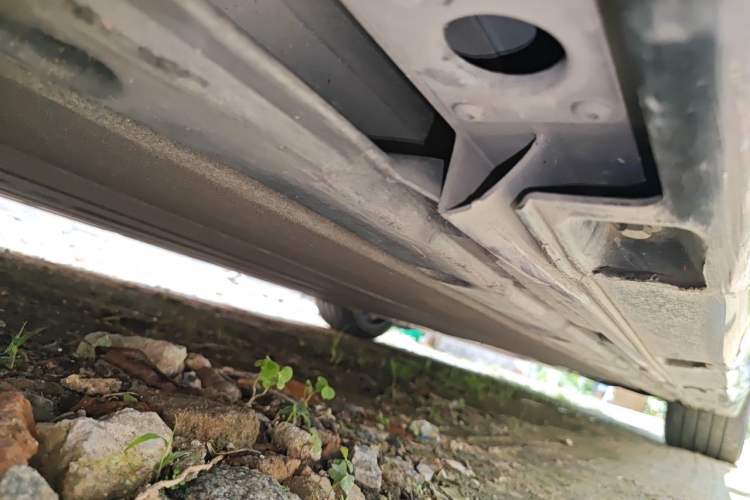Used Xiaomi Auto SU7 2024 Rear-Drive Standard Founder Edition Chassis Rear Right