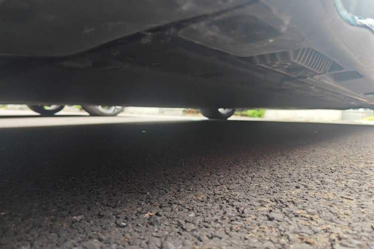 Used Xiaomi Auto SU7 2024 Four-Wheel Drive Ultra-Long Range Advanced Intelligent Driving Max Edition Chassis Rear Right