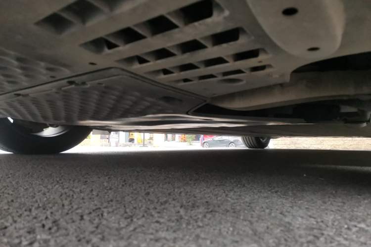 Used Xiaomi Auto SU7 2024 Rear-Drive Long-Range Intelligent Driving Version Chassis Rear Right