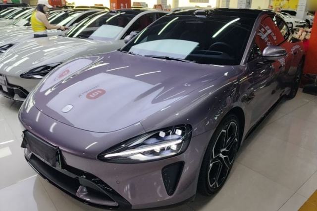 Used Xiaomi Auto SU7 2024 Four-Wheel Drive Ultra-Long Range Advanced Intelligent Driving Max Edition