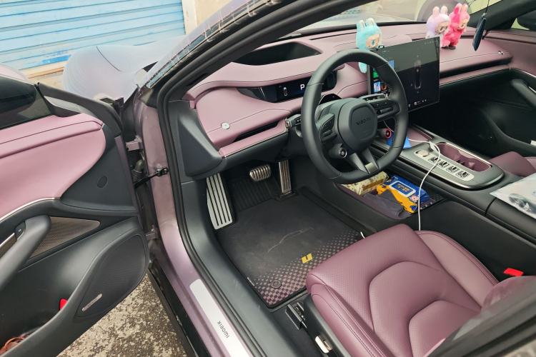 Used Xiaomi Auto SU7 2024 Four-Wheel Drive Ultra-Long Range Advanced Intelligent Driving Max Edition Driver Seat