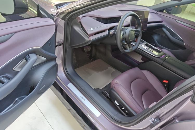 Used Xiaomi Auto SU7 2024 Rear-Drive Long-Range Intelligent Driving Version Driver Seat