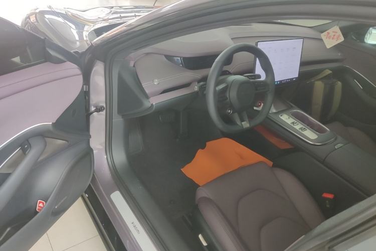Used Xiaomi Auto SU7 2024 Rear-Drive Long-Range Intelligent Driving Version Driver Seat