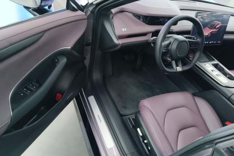 Used Xiaomi Auto SU7 2024 Rear-Drive Standard Founder Edition Driver Seat