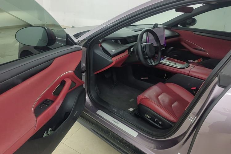 Used Xiaomi Auto SU7 2024 Rear-Drive Long-Range Intelligent Driving Version Driver Seat