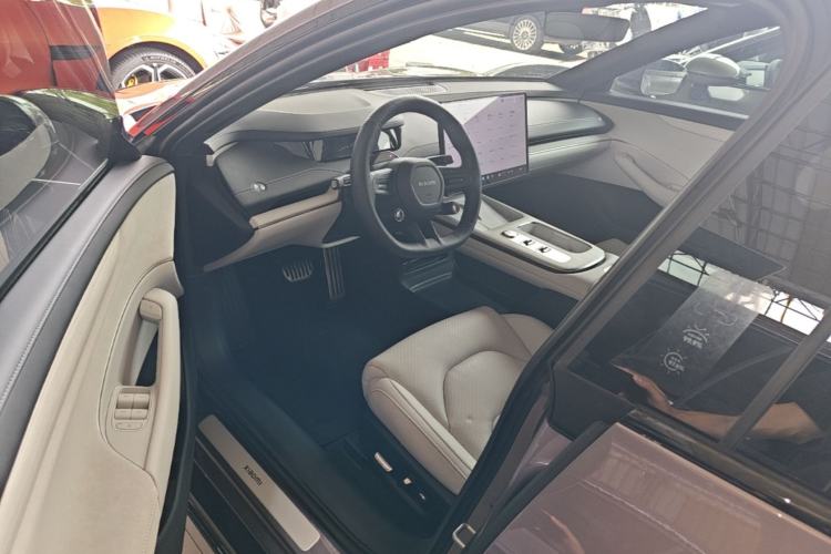 Used Xiaomi Auto SU7 2024 Rear-Drive Long-Range Intelligent Driving Version Driver Seat