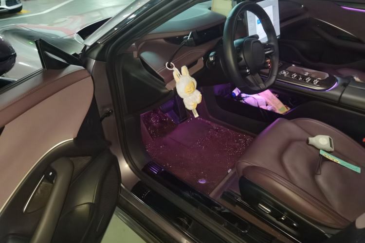 Used Xiaomi Auto SU7 2024 Rear-Drive Ultra-Long Range Advanced Pro-Level Intelligent Driving Version Driver Seat