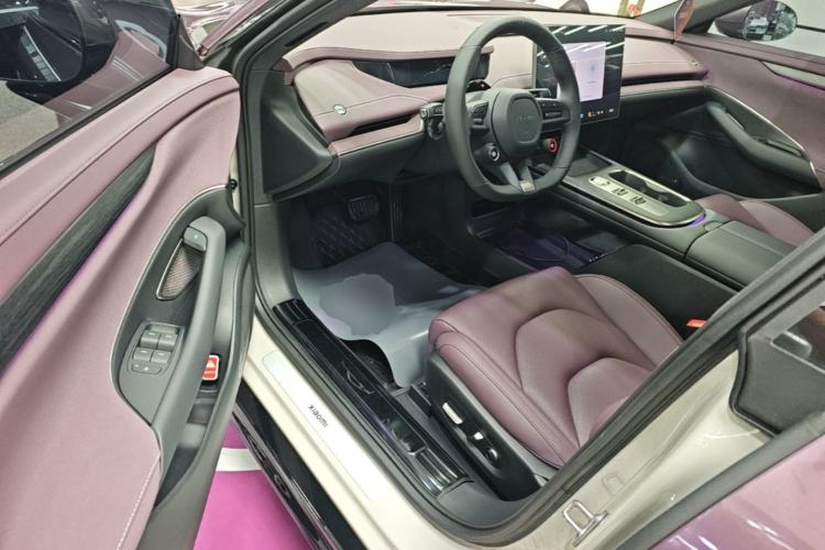 Used Xiaomi Auto SU7 2024 Rear-Drive Long-Range Intelligent Driving Version Driver Seat