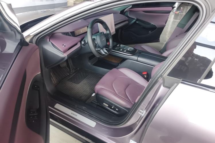 Used Xiaomi Auto SU7 2024 Rear-Drive Long-Range Intelligent Driving Version Driver Seat