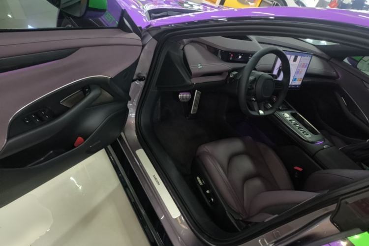 Used Xiaomi Auto SU7 2024 Four-Wheel Drive Ultra-Long Range Advanced Intelligent Driving Max Edition Driver Seat