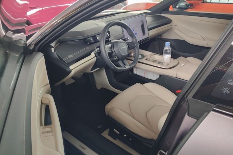 Used Xiaomi Auto SU7 2024 Rear-Drive Ultra-Long Range Advanced Pro-Level Intelligent Driving Version Driver Seat