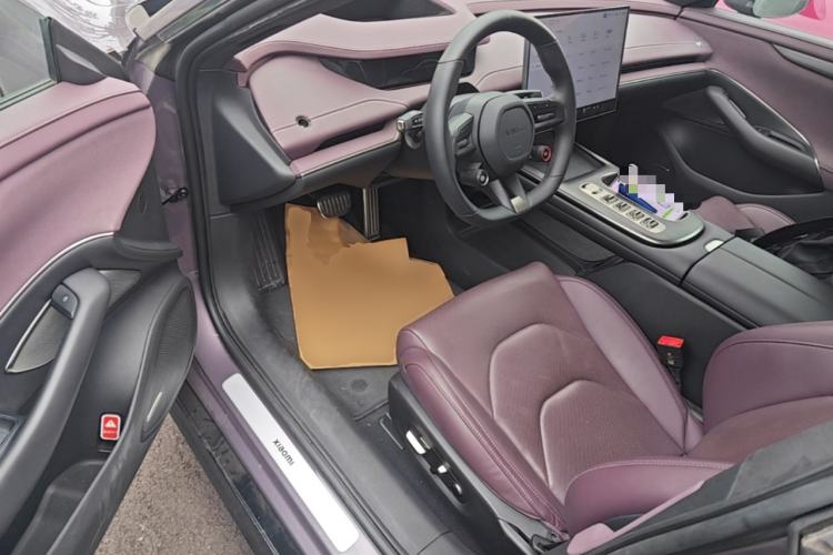 Used Xiaomi Auto SU7 2024 Four-Wheel Drive Ultra-Long Range Advanced Intelligent Driving Max Edition Driver Seat