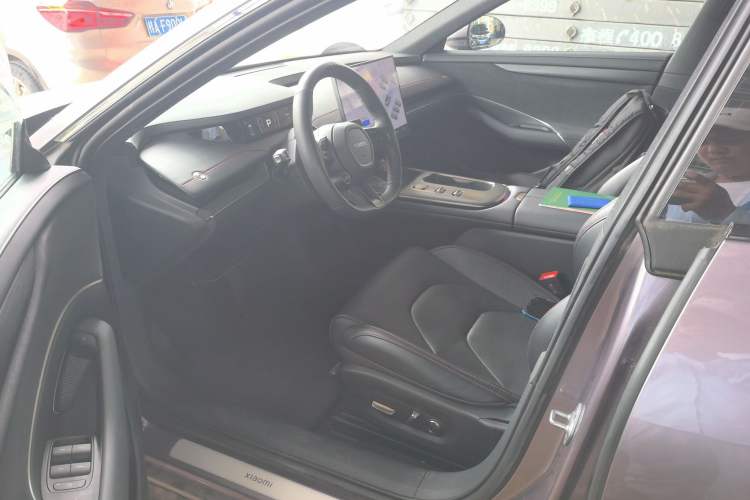 Used Xiaomi Auto SU7 2024 Rear-Drive Long-Range Intelligent Driving Version Driver Seat