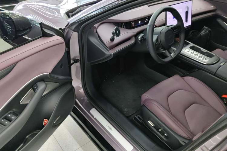 Used Xiaomi Auto SU7 2024 Rear-Drive Ultra-Long Range Advanced Pro-Level Intelligent Driving Version Driver Seat